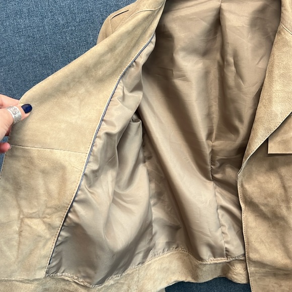 Genuine Moroccan suede leather jacket - worn a few times, like new condition. - Picture 5 of 5